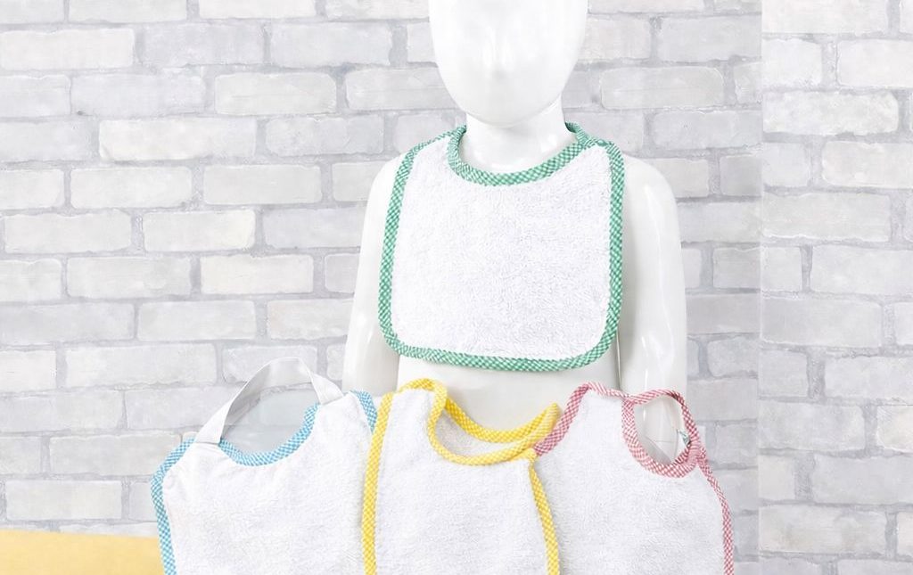 Baberos para guarderías y bebés: ternura, calidad y personalización profesional